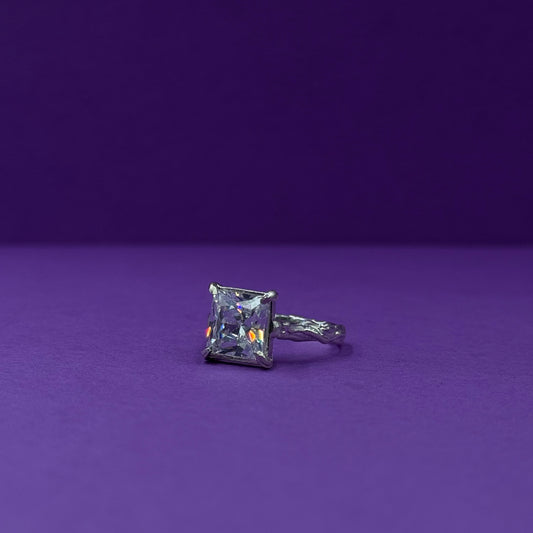 Handmade silver ring with square-cut cubic zirconia (different colors)