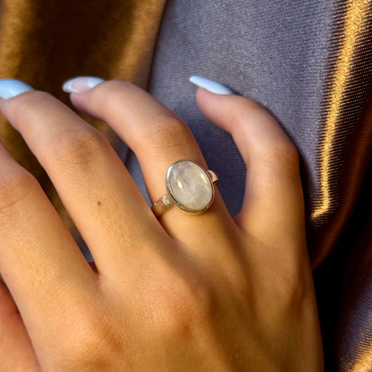 Handmade silver ring with natural moonstone