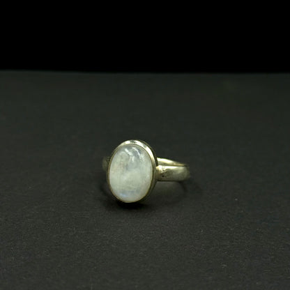 Handmade silver ring with natural moonstone