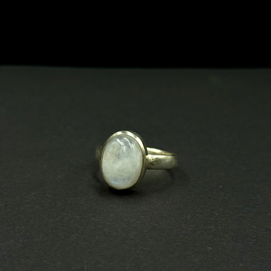Handmade silver ring with natural moonstone