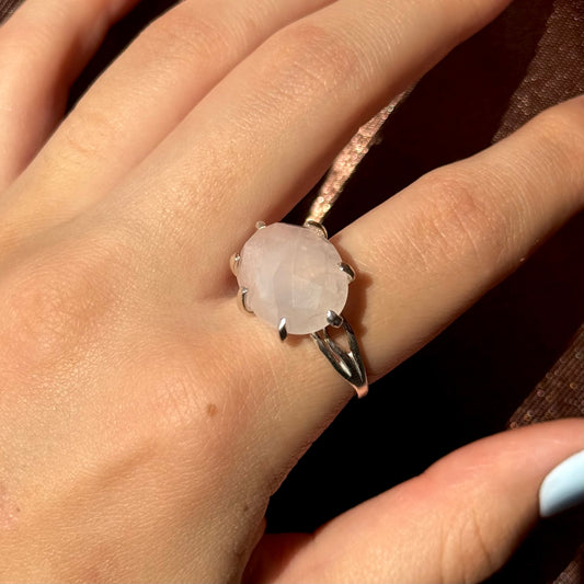 Handmade silver ring with natural rose quartz