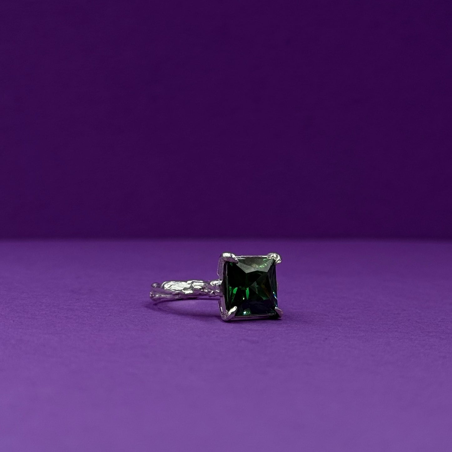 Handmade silver ring with square-cut cubic zirconia (different colors)
