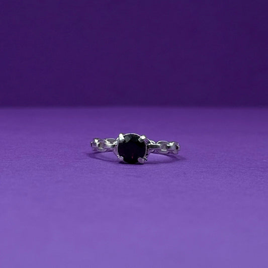 Handmade silver ring with natural garnet gemstone
